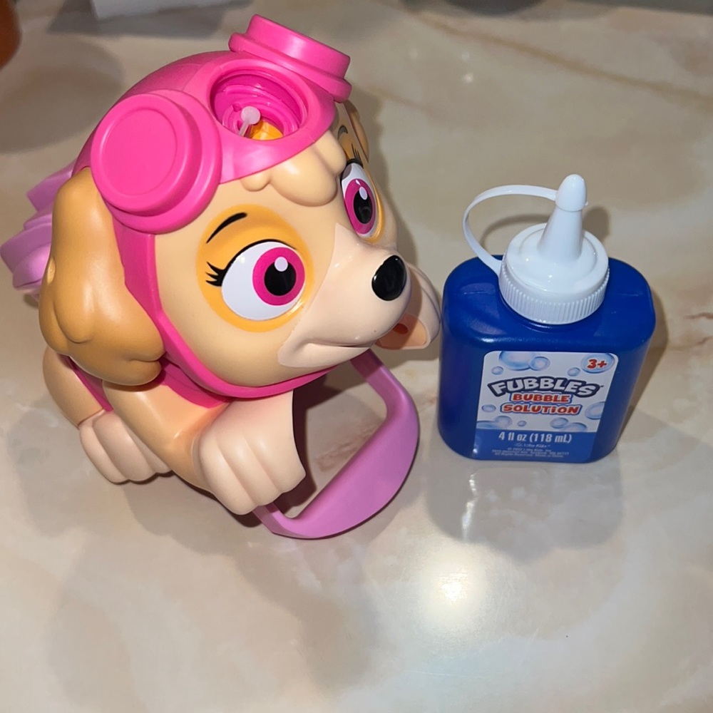 NWOB Nickelodeon 6.5" Paw Patrol Blast-Off Bubble Blower Machine - Skye